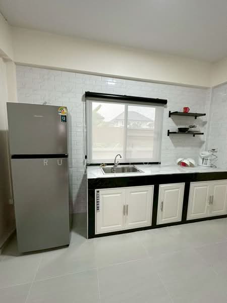 บ้านสวยในโครงการ ให้เช่า – ใกล้มีโชคพลาซ่า เพียง 5 นาที ค่าเช่า 30,000 บาท / เดือน No.5H648, เชียงใหม่, สันทรายน้อย, สันทราย, เชียงใหม่, 150 ตร.ม., บ้านเดี่ยว ให้เช่า, โดย Rutchaporn Tunsiri, 500248428 - DDproperty.com