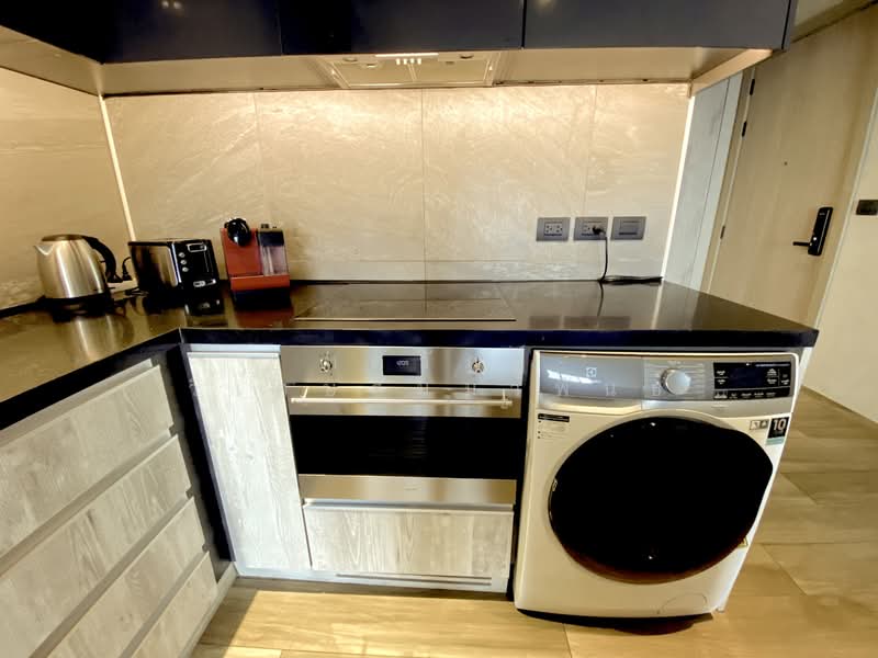 The Lofts Asoke, Bangkok, Sukhumvit 21 Road, Khlongtoei Nua, Watthana, Bangkok, 2 Bedrooms, 75 sqm, Condo For Rent, by ทศวัฏฏ์ วิเศษสัมมาพันธ์, 500248432 - DDproperty.com