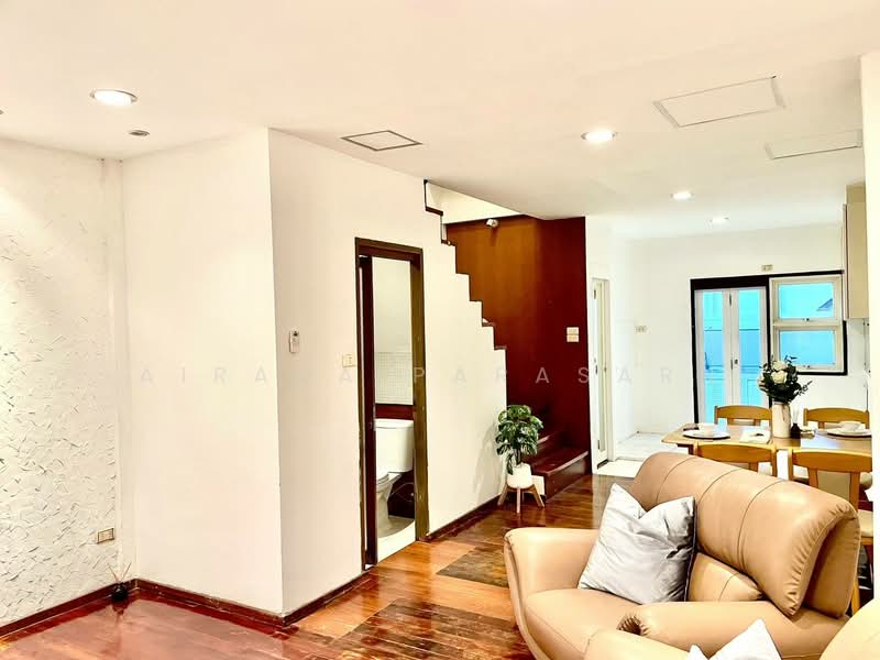 House on Soi Udomsuk 51, Bangkok, Bang Chak, Phra Khanong, Bangkok, 2 Bedrooms, 134 sqm, Townhouse For Rent, by Airada Parasarn, 500248437 - DDproperty.com