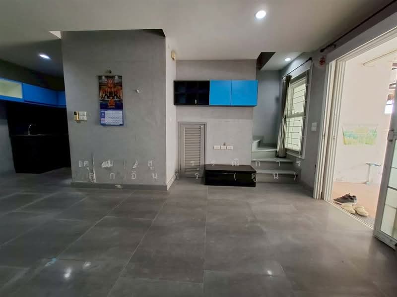 For Sale - ทาวน์โฮม 2 ชั้น 17.7 ตร.ว. หมู่บ้านวิลล่า เจ้าพระยา, Pathum Thani