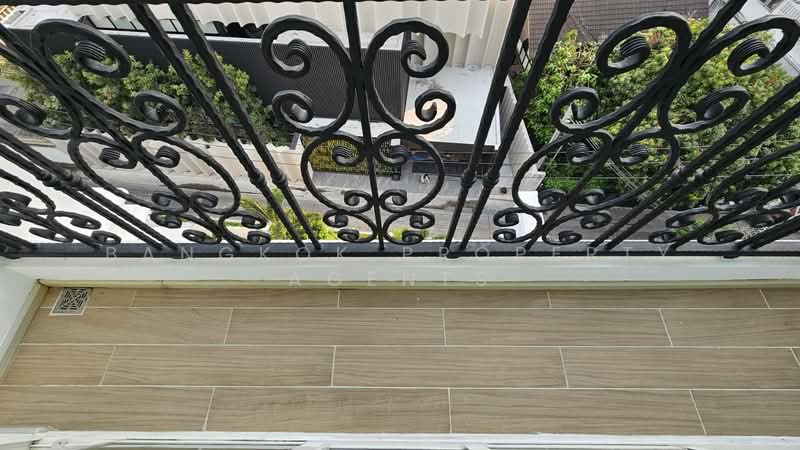 GM Residence : จีเอ็ม เรสซิเดนซ์, กรุงเทพ, ซอย เอกมัย 18, คลองตันเหนือ, วัฒนา, กรุงเทพ, 110 ตร.ม., คอนโด ให้เช่า, โดย BANGKOK PROPERTY AGENTS, 500248465 - DDproperty.com