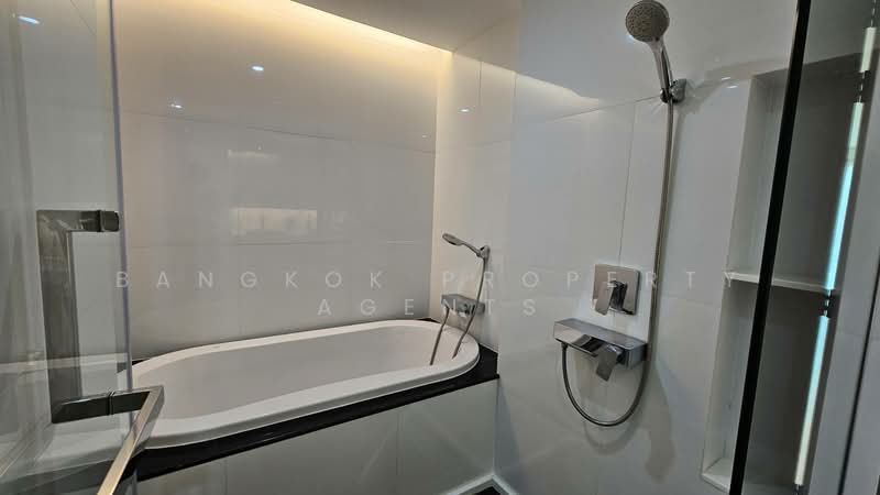 GM Residence, Bangkok, Soi Ekkamai 18, Khlong Tan Nua, Watthana, Bangkok, 2 Bedrooms, 110 sqm, Condo For Rent, by BANGKOK PROPERTY AGENTS, 500248465 - DDproperty.com