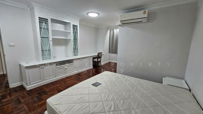 Charan Tower Residences by Aspira, Bangkok, 19 Soi Sukhumvit 43, Khlong Tan Nua, Watthana, Bangkok, 3 Bedrooms, 320 sqm, Apartment For Rent, by BANGKOK PROPERTY AGENTS, 500248470 - DDproperty.com