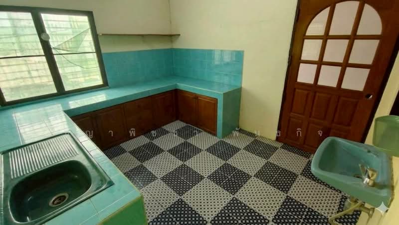 ขายบ้านเดี่ยว 2 ชั้น โครงสร้างแข็งแรง ชั้นบนไม้สักทั้งหลัง เนื้อที่ 75 ตารางวา ทำเลดี ใกล้ตัวเมืองพิ, พิษณุโลก, ในเมือง, เมืองพิษณุโลก, พิษณุโลก, 600 ตร.ม., บ้านเดี่ยว ขาย, โดย ชญาพิชชา พันธกิจ, 500248472 - DDproperty.com