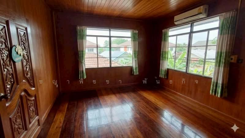 ขายบ้านเดี่ยว 2 ชั้น โครงสร้างแข็งแรง ชั้นบนไม้สักทั้งหลัง เนื้อที่ 75 ตารางวา ทำเลดี ใกล้ตัวเมืองพิ, พิษณุโลก, ในเมือง, เมืองพิษณุโลก, พิษณุโลก, 600 ตร.ม., บ้านเดี่ยว ขาย, โดย ชญาพิชชา พันธกิจ, 500248472 - DDproperty.com