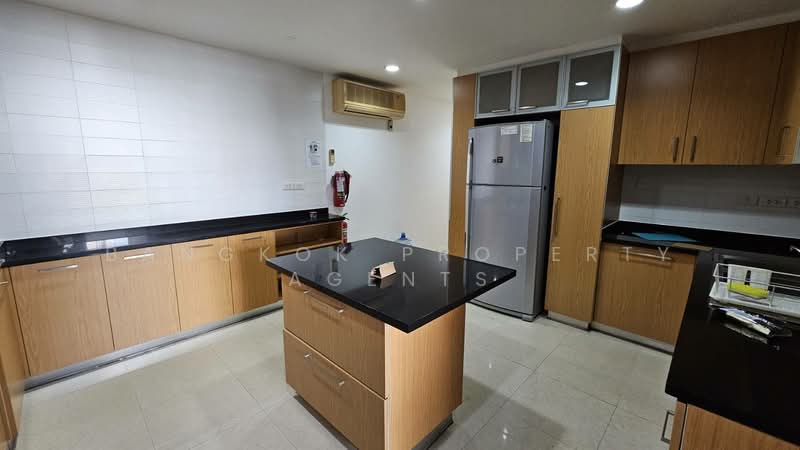 Bangkok View Tower, Bangkok, Soi Sukhumvit 31, Khlongtoei Nua, Watthana, Bangkok, 3 Bedrooms, 250 sqm, Condo For Rent, by BANGKOK PROPERTY AGENTS, 500248473 - DDproperty.com