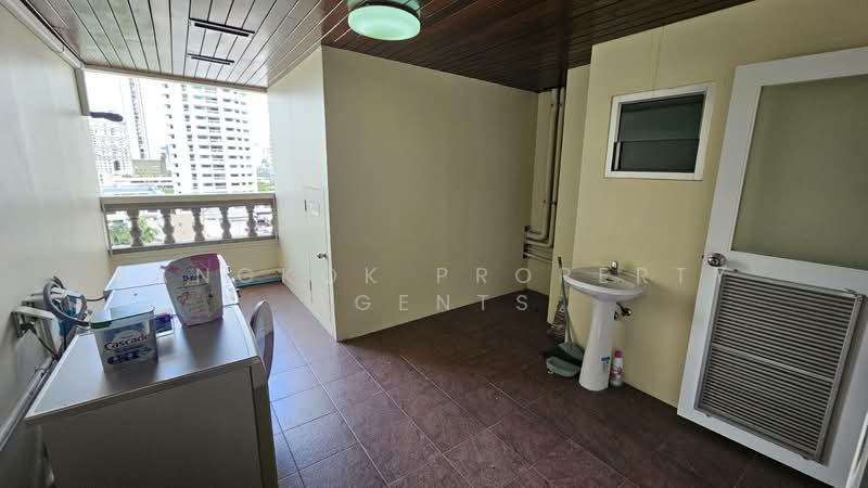 Bangkok View Tower, Bangkok, Soi Sukhumvit 31, Khlongtoei Nua, Watthana, Bangkok, 3 Bedrooms, 250 sqm, Condo For Rent, by BANGKOK PROPERTY AGENTS, 500248473 - DDproperty.com