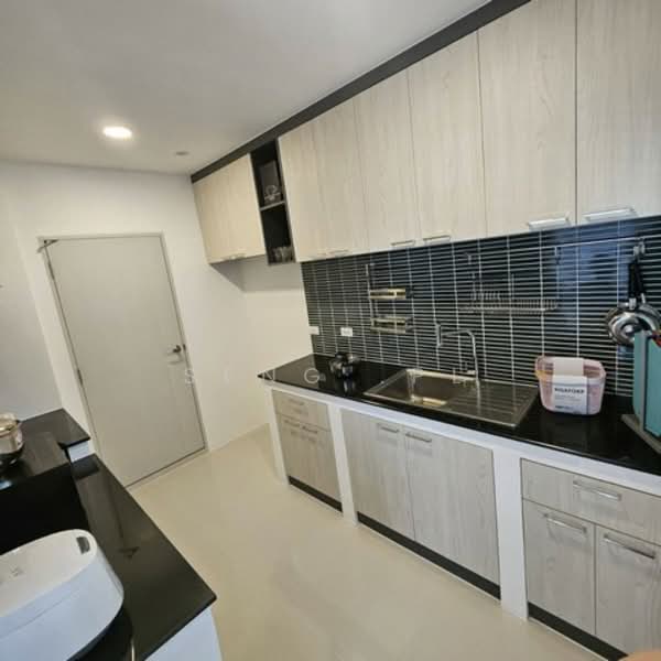 Centro Bangna, Samut Prakan, 111 Soi 3, Bang Kaeo, Bang Plee, Samut Prakan, 4 Bedrooms, 300 sqm, Single Detached House For Rent, by Narong Chutianankasem, 500248483 - DDproperty.com