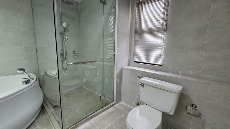 G.P. Grande Tower, Bangkok, 55 Sukhumvit 23, Khlongtoei Nua, Watthana, Bangkok, 4 Bedrooms, 360 sqm, Condo For Rent, by BANGKOK PROPERTY AGENTS, 500248487 - DDproperty.com