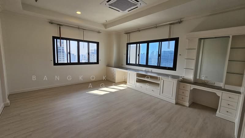 G.P. Grande Tower, Bangkok, 55 Sukhumvit 23, Khlongtoei Nua, Watthana, Bangkok, 4 Bedrooms, 360 sqm, Condo For Rent, by BANGKOK PROPERTY AGENTS, 500248487 - DDproperty.com