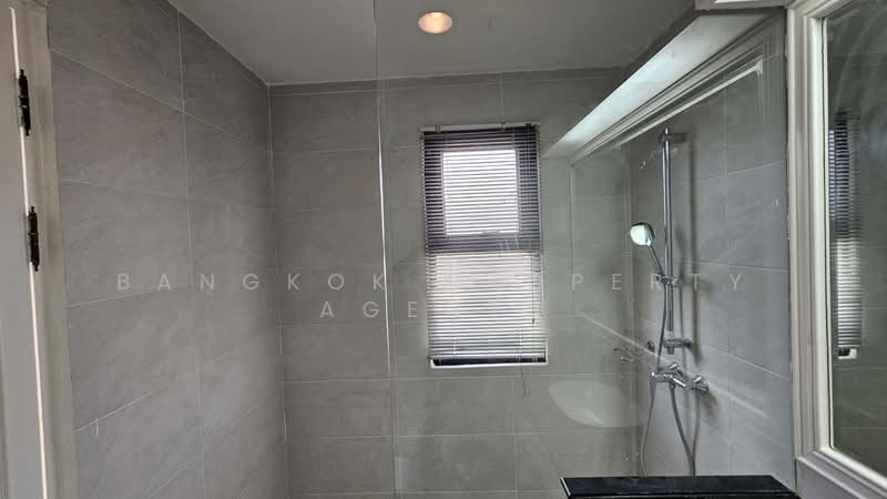 G.P. Grande Tower, Bangkok, 55 Sukhumvit 23, Khlongtoei Nua, Watthana, Bangkok, 4 Bedrooms, 360 sqm, Condo For Rent, by BANGKOK PROPERTY AGENTS, 500248487 - DDproperty.com