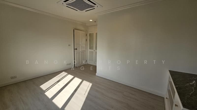 G.P. Grande Tower, Bangkok, 55 Sukhumvit 23, Khlongtoei Nua, Watthana, Bangkok, 4 Bedrooms, 360 sqm, Condo For Rent, by BANGKOK PROPERTY AGENTS, 500248487 - DDproperty.com
