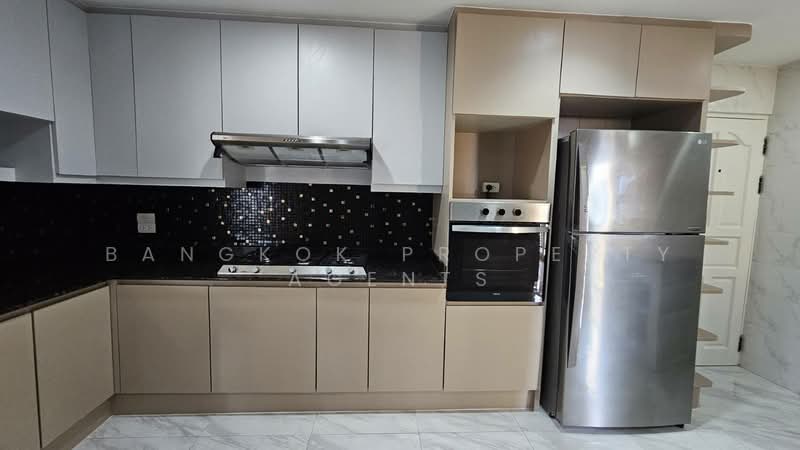 G.P. Grande Tower, Bangkok, 55 Sukhumvit 23, Khlongtoei Nua, Watthana, Bangkok, 4 Bedrooms, 360 sqm, Condo For Rent, by BANGKOK PROPERTY AGENTS, 500248487 - DDproperty.com