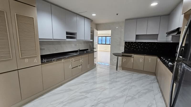 G.P. Grande Tower, Bangkok, 55 Sukhumvit 23, Khlongtoei Nua, Watthana, Bangkok, 4 Bedrooms, 360 sqm, Condo For Rent, by BANGKOK PROPERTY AGENTS, 500248487 - DDproperty.com