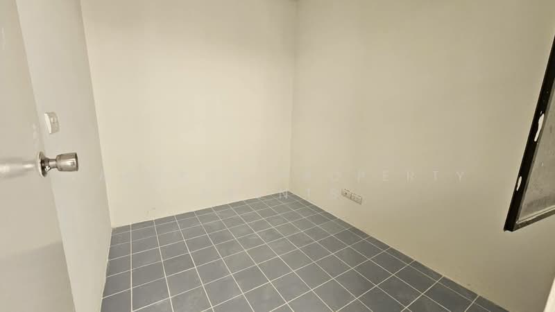 G.P. Grande Tower, Bangkok, 55 Sukhumvit 23, Khlongtoei Nua, Watthana, Bangkok, 4 Bedrooms, 360 sqm, Condo For Rent, by BANGKOK PROPERTY AGENTS, 500248487 - DDproperty.com