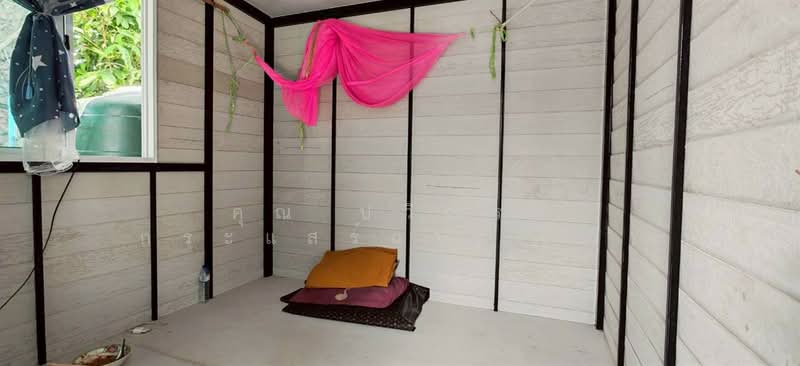 บ้าน+โรงงาน+บ้านพักคนงาน 1 ชั้น 286 ตร.ว. ซอยวัดป่าภูริทัต ถนนปทุมธานี-บางปะหัน, ปทุมธานี, ถนนปทุมธานี-บางปะหัน, คลองควาย, สามโคก, ปทุมธานี, 1,000 ตร.ม., บ้านเดี่ยว ขาย, โดย คุณ ปวีณรา กระแสร์ฉาย (วี), 500248490 - DDproperty.com