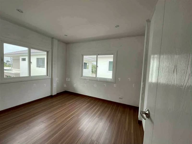 Supalai Garden Ville Bangkok-Pathumthani, Pathum Thani, Bangkok-Pathum Thani Road, Bang Kha Yaeng, Muang Pathum Thani, Pathum Thani, 4 Bedrooms, 230 sqm, Single Detached House For Sale, by คุณ ปวีณรา กระแสร์ฉาย (วี), 500248495 - DDproperty.com