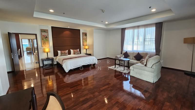 Piyathip Place, Bangkok, 24 Soi Prommitr, Khlong Tan Nua, Watthana, Bangkok, 3 Bedrooms, 287 sqm, Condo For Rent, by BANGKOK PROPERTY AGENTS, 500248505 - DDproperty.com