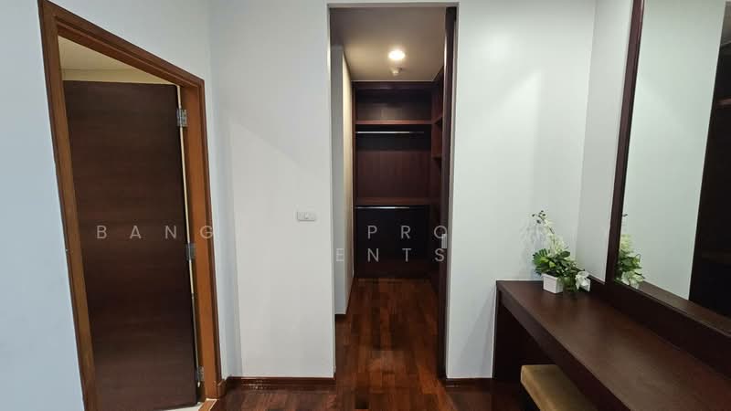 Piyathip Place, Bangkok, 24 Soi Prommitr, Khlong Tan Nua, Watthana, Bangkok, 3 Bedrooms, 287 sqm, Condo For Rent, by BANGKOK PROPERTY AGENTS, 500248505 - DDproperty.com