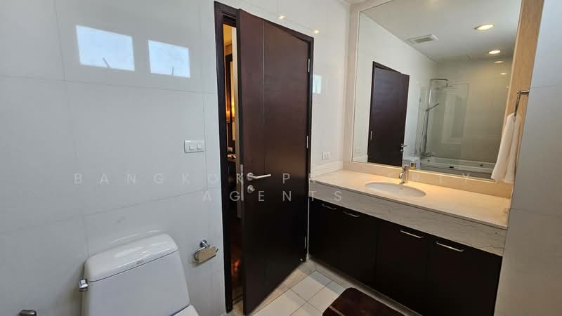 Piyathip Place, Bangkok, 24 Soi Prommitr, Khlong Tan Nua, Watthana, Bangkok, 2 Bedrooms, 173 sqm, Condo For Rent, by BANGKOK PROPERTY AGENTS, 500248509 - DDproperty.com