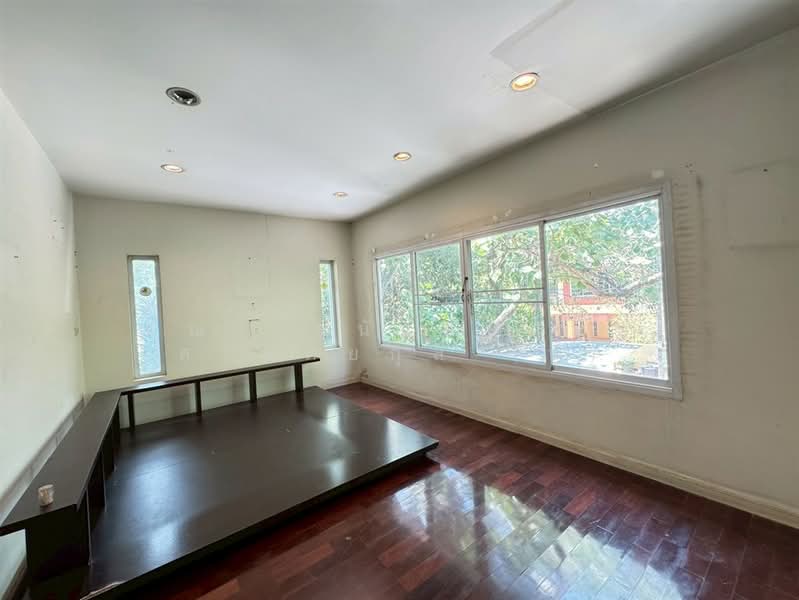 ดิ เอสทาน่า พระราม 5 (The Estana Rama 5), Nonthaburi, ถนนพระราม5-นครอินทร์, Bang Khun Kong, Bang Kruai, Nonthaburi, 4 Bedrooms, 496 sqm, Single Detached House For Sale, by คุณ ภรนันท์ปภัษฬ์ สวัสดิยกุล (ปู), 500248519 - DDproperty.com