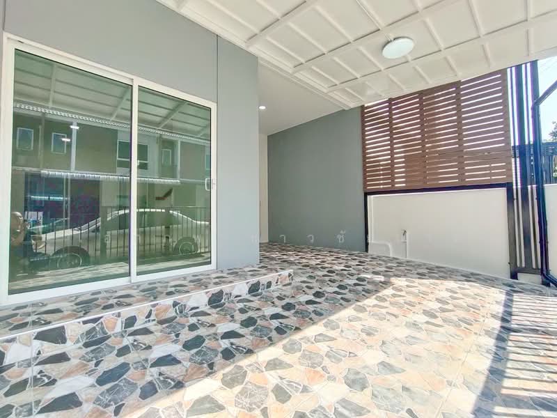 The Connect Tiwanon - Chaengwattana, Nonthaburi, Tiwanon Road, Ban Mai, Pak Kret, Nonthaburi, 4 Bedrooms, 130 sqm, Townhouse For Sale, by Ekapop Chaochainart, 500248535 - DDproperty.com