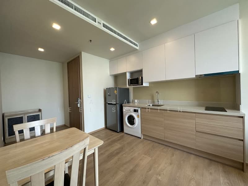 Noble Around Sukhumvit 33, Bangkok, 17 Soi Sukhumvit 33, Khlong Tan Nua, Watthana, Bangkok, 2 Bedrooms, 46 sqm, Condo For Rent, by Patsarun Leelasathien, 500248538 - DDproperty.com