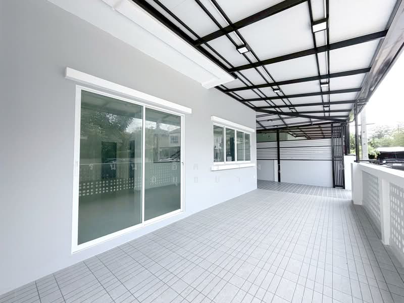 Baan Varapirom Lumlukka-Klong 3 : บ้านวราภิรมย์ ลำลูกกา-คลอง 3, ปทุมธานี, ลาดสวาย, ลำลูกกา, ปทุมธานี, 140 ตร.ม., บ้านแฝด ขาย, โดย ภัทรนัน อิศรางกูร ณ อยุธยา, 500248546 - DDproperty.com