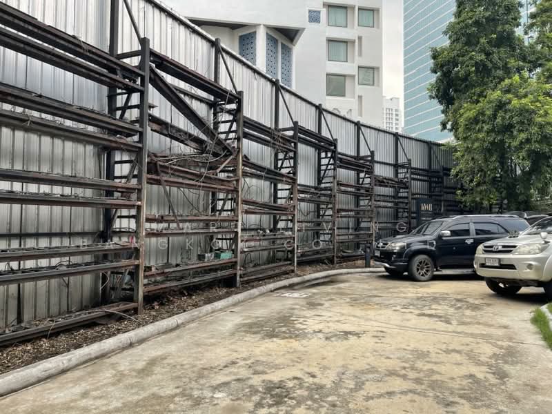 Sathorn Square, Bangkok, 108 N Sathon Rd., Silom, Bang Rak, Bangkok, , 1,200 sqm, Shophouse For Rent, by Smart Living Bangkok Co.,Ltd., 500248549 - DDproperty.com