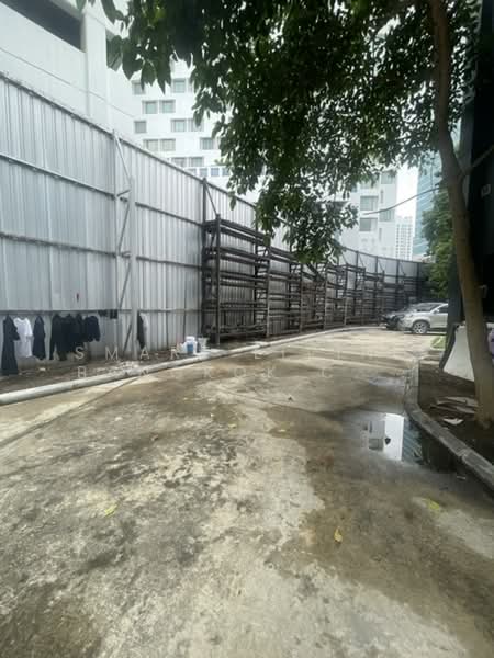 สาธร สแควร์ (Sathorn Square), กรุงเทพ, 108 N Sathon Rd., สีลม, บางรัก, กรุงเทพ, 1,200 ตร.ม., ตึกแถว-อาคารพาณิชย์ ให้เช่า, โดย Smart Living Bangkok Co.,Ltd., 500248549 - DDproperty.com