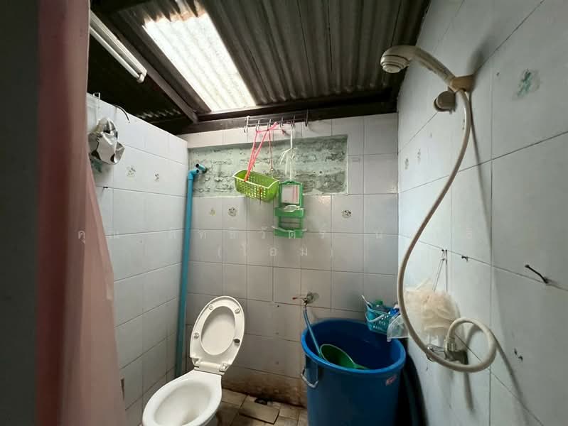 ขาย - ทาวน์เฮ้าส์ 2 ชั้น 30 ตร.ว. ทาวน์เฮ้าส์ ซอยเฉลิมพระเกียรติ ร.9 ซอย28 ถนนเฉลิมพระเกียรติ ร.9, กรุงเทพ