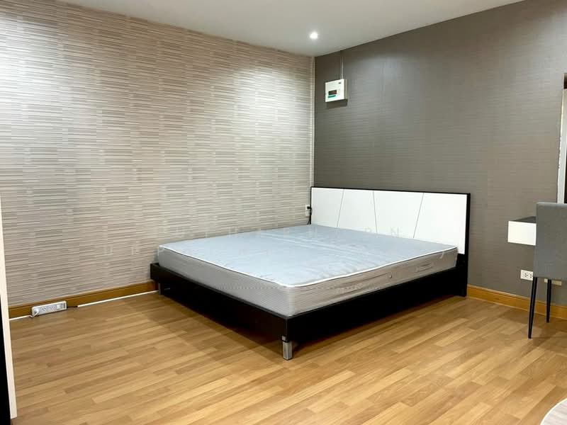 39 Suites : 39 สวีท, กรุงเทพ, สุขุมวิท39, คลองตันเหนือ, วัฒนา, กรุงเทพ, 33 ตร.ม., คอนโด ให้เช่า, โดย Juthabhorn Uppachit (Amy), 500248564 - DDproperty.com