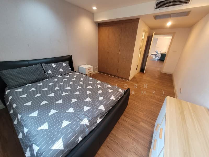 Royal Castle Sukhumvit, Bangkok, 30 Soi Sukhumvit 39, Khlongtoei Nua, Watthana, Bangkok, 3 Bedrooms, 165 sqm, Condo For Rent, by Juthabhorn Uppachit (Amy), 500248574 - DDproperty.com