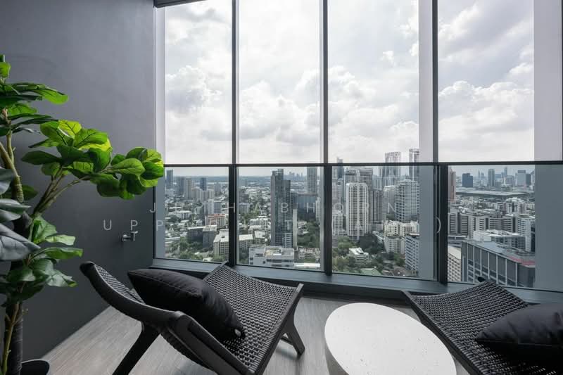 The Estelle Phrom Phong, Bangkok, 131 Soi Sukhumvit 26, Khong Tan, Khlong Toei, Bangkok, 1 Bedroom, 59 sqm, Condo For Rent, by Juthabhorn Uppachit (Amy), 500248583 - DDproperty.com