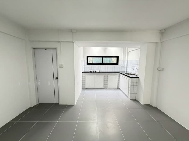 ทาวน์เฮาส์ 2 ชั้น ซอยเสนานิคม1 ถนนเสนานิคม1 ซ.35 ลาดปลาเค้า แขวงลาดพร้าว เขตลาดพร้าว, กรุงเทพ, เสนานิคม1, ลาดพร้าว, ลาดพร้าว, กรุงเทพ, 80 ตร.ม., ทาวน์เฮ้าส์ ขาย, โดย นภัสศรณ์ วงศ์สินไทยกร (นันท์), 500248586 - DDproperty.com