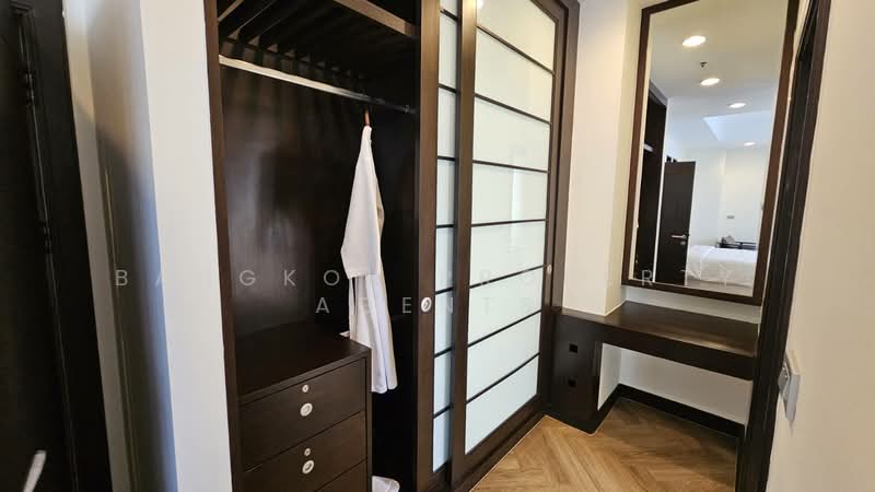 Grand Mercure Bangkok Asoke Residence, Bangkok, 50 5 Soi Sukhumvit 19, Khlong Tan Nua, Watthana, Bangkok, 3 Bedrooms, 220 sqm, Condo For Rent, by BANGKOK PROPERTY AGENTS, 500248593 - DDproperty.com