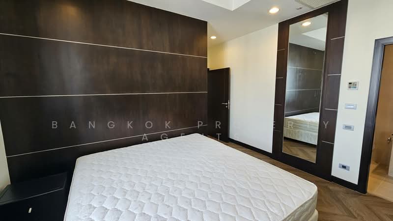Grand Mercure Bangkok Asoke Residence, Bangkok, 50 5 Soi Sukhumvit 19, Khlong Tan Nua, Watthana, Bangkok, 3 Bedrooms, 221 sqm, Condo For Rent, by BANGKOK PROPERTY AGENTS, 500248596 - DDproperty.com