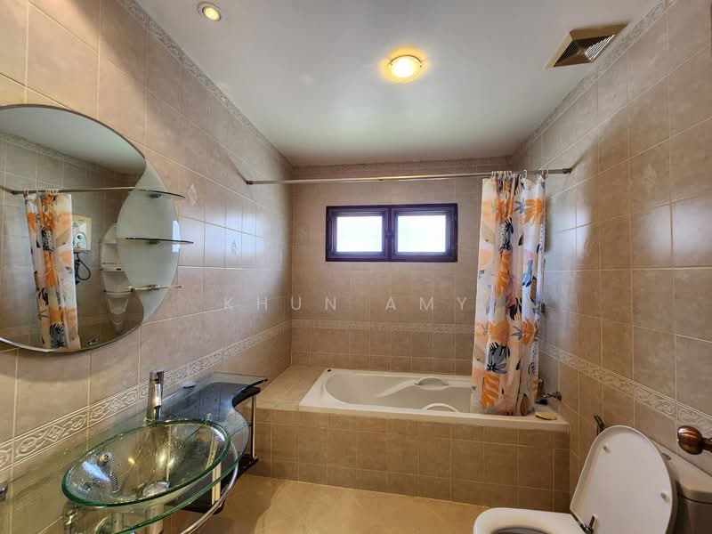 Flower Lee Garden Village, Bangkok, Nong Bon, Prawet, Bangkok, 4 Bedrooms, 400 sqm, Single Detached House For Rent, by Khun Amy, 500248601 - DDproperty.com