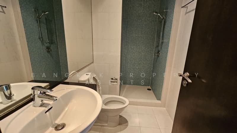Royal Residence Park, Bangkok, 99 Royal Resident Park Lumphini, Lumphini, Pathum Wan, Bangkok, 3 Bedrooms, 220 sqm, Condo For Rent, by BANGKOK PROPERTY AGENTS, 500248603 - DDproperty.com