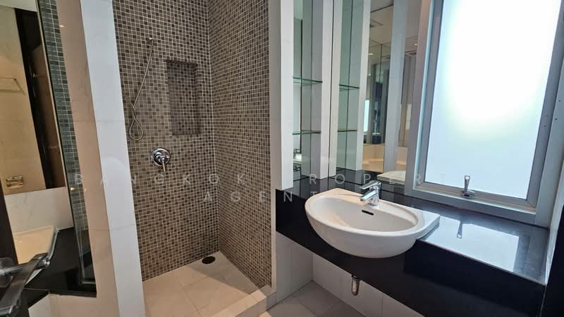 Royal Residence Park, Bangkok, 99 Royal Resident Park Lumphini, Lumphini, Pathum Wan, Bangkok, 3 Bedrooms, 220 sqm, Condo For Rent, by BANGKOK PROPERTY AGENTS, 500248603 - DDproperty.com