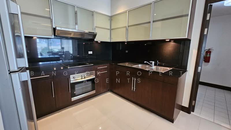 Royal Residence Park, Bangkok, 99 Royal Resident Park Lumphini, Lumphini, Pathum Wan, Bangkok, 3 Bedrooms, 220 sqm, Condo For Rent, by BANGKOK PROPERTY AGENTS, 500248603 - DDproperty.com