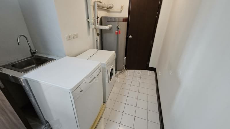 Royal Residence Park, Bangkok, 99 Royal Resident Park Lumphini, Lumphini, Pathum Wan, Bangkok, 3 Bedrooms, 220 sqm, Condo For Rent, by BANGKOK PROPERTY AGENTS, 500248603 - DDproperty.com