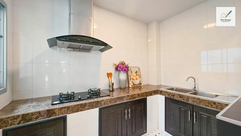 หมู่บ้าน ราชพฤกษ์ สุวรรณภูมิ-ลาดกระบัง, Bangkok, Lat Krabang, Lat Krabang, Bangkok, 3 Bedrooms, 23 sqm, Townhouse For Sale, by เพ็ญศิริ ตุ้มเทียน, 500248619 - DDproperty.com