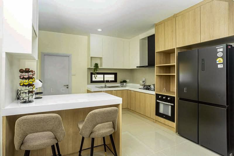 3 Bedroom Pool Villa for Sale in East Pattaya, Chon Buri (Pattaya), Bang Lamung, Bang Lamung (Pattaya), Chon Buri (Pattaya), 3 Bedrooms, 240 sqm, Villa For Sale, by PLC real estate, 500248623 - DDproperty.com