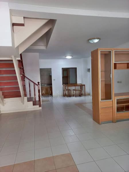 บ้านกลางเมือง ซ. พระรามเก้า 43, Bangkok, Suan Luang, Suan Luang, Bangkok, 3 Bedrooms, 150 sqm, Townhouse For Rent, by Airada Parasarn, 500248628 - DDproperty.com