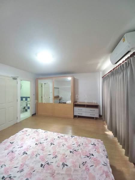 บ้านกลางเมือง ซ. พระรามเก้า 43, Bangkok, Suan Luang, Suan Luang, Bangkok, 3 Bedrooms, 150 sqm, Townhouse For Rent, by Airada Parasarn, 500248628 - DDproperty.com