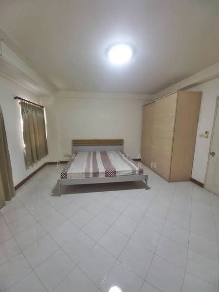 บ้านกลางเมือง ซ. พระรามเก้า 43, Bangkok, Suan Luang, Suan Luang, Bangkok, 3 Bedrooms, 150 sqm, Townhouse For Rent, by Airada Parasarn, 500248628 - DDproperty.com