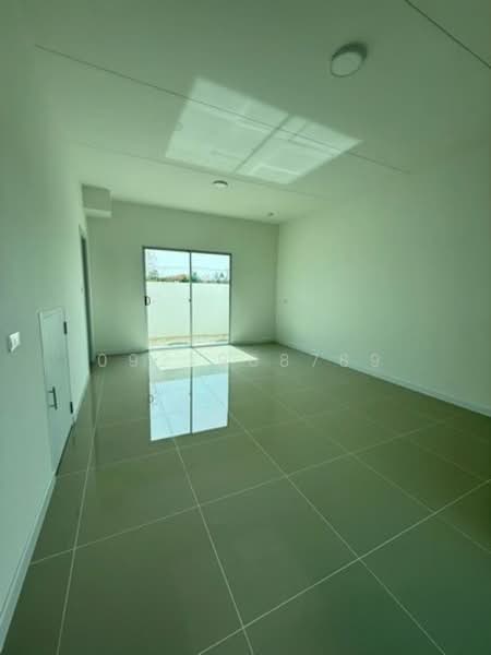 Baan Pruksa Srinakarin-Bangna, Samut Prakan, Buanakarin Road, Bang Kaeo, Bang Plee, Samut Prakan, 3 Bedrooms, 130 sqm, Townhouse For Rent, by 0927988789, 500248630 - DDproperty.com