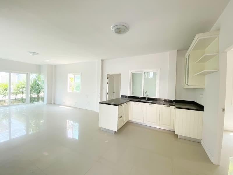 Kunalai Proud Baan Kluay-Sai Noi, Nonthaburi, Ban Kluai-Sai Noi Road, Phimonrat, Bang Bua Thong, Nonthaburi, 3 Bedrooms, 195 sqm, Single Detached House For Sale, by วรัญญา อาชวรัตน์ถาวร, 500248637 - DDproperty.com