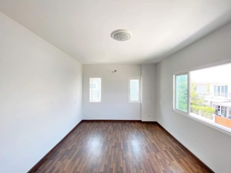 Kunalai Proud Baan Kluay-Sai Noi, Nonthaburi, Ban Kluai-Sai Noi Road, Phimonrat, Bang Bua Thong, Nonthaburi, 3 Bedrooms, 195 sqm, Single Detached House For Sale, by วรัญญา อาชวรัตน์ถาวร, 500248637 - DDproperty.com